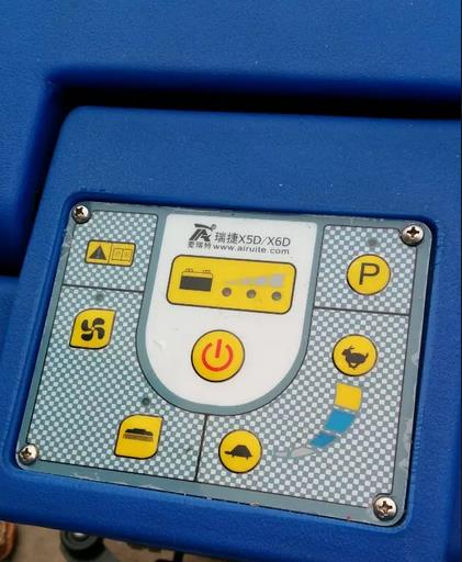【企業(yè)快訊】手推式洗地機(jī)熱銷(xiāo)：小身材，大用處